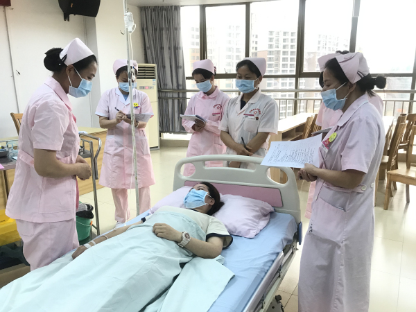 郁南縣婦幼保健院舉辦“傳承紅色基因，提升護理技能”操作比賽2.jpg
