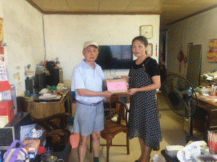 76期)郁南縣文廣旅體局開展“感黨恩+送溫暖”走訪慰問活動_4