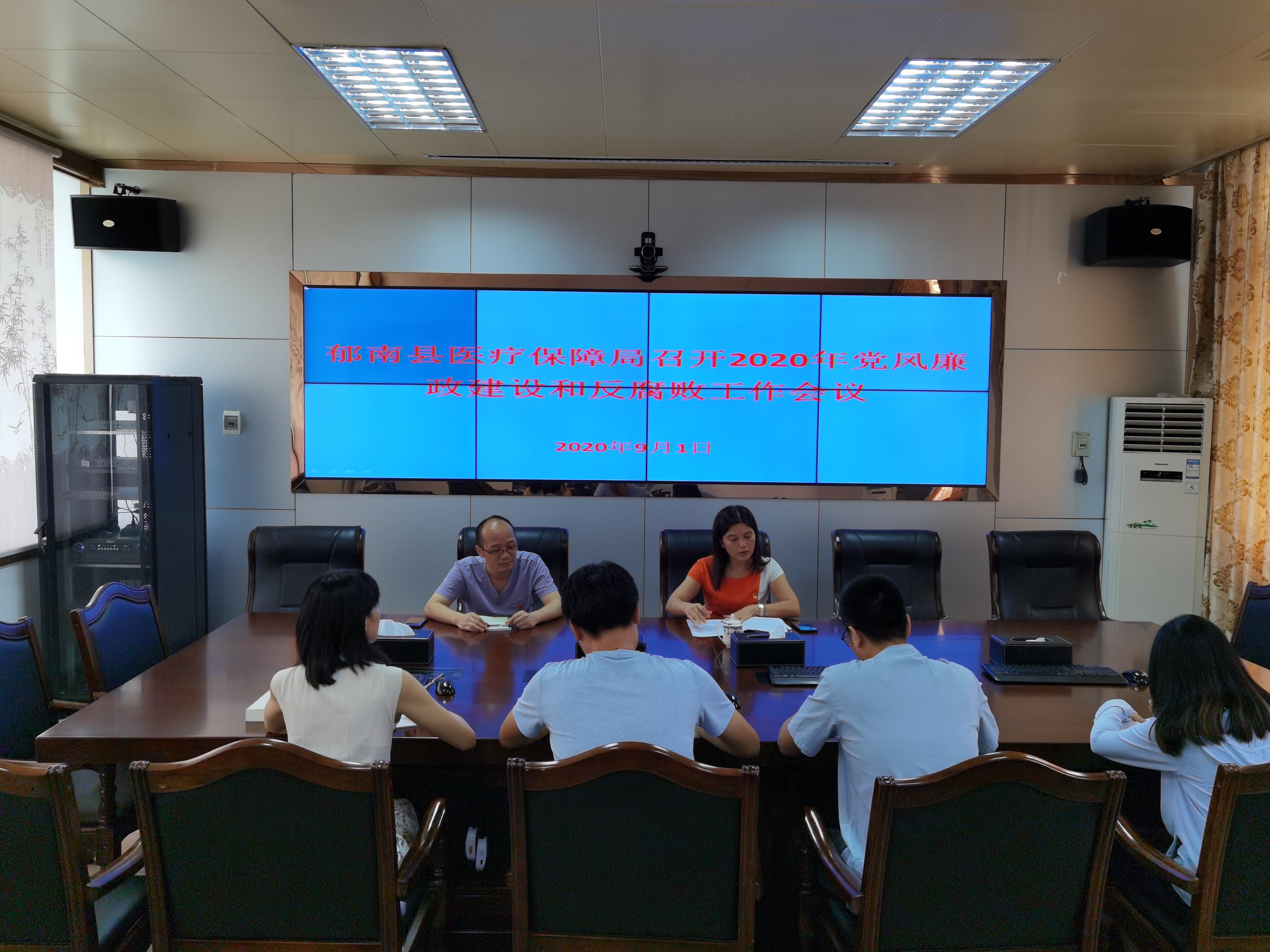 自動(dòng)轉(zhuǎn)存圖片